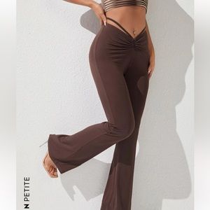 SHEIN PETITE High Waist Ruched Flare Leg Pants